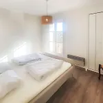 Charmante Maison Avec Piscine *