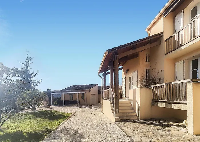 Charmante Maison Avec Piscine Vakantiehuis *